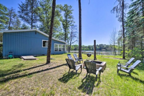Lakefront Wisconsin Cottage with Private Dock!